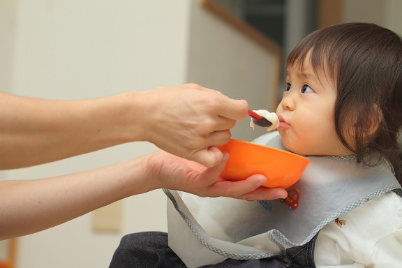 【家庭都合休OK】時給：1,400円★給食スタッフ★11時〜出勤♪駅近！「六本木1丁目駅」