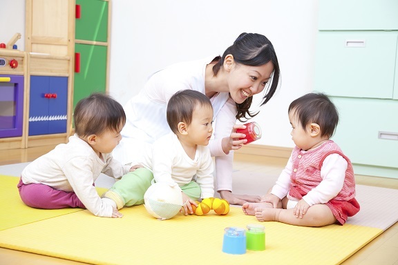 【家庭都合休OK】[パ]◆保育教諭◆完全週休2日制♪保育補助がメイン！