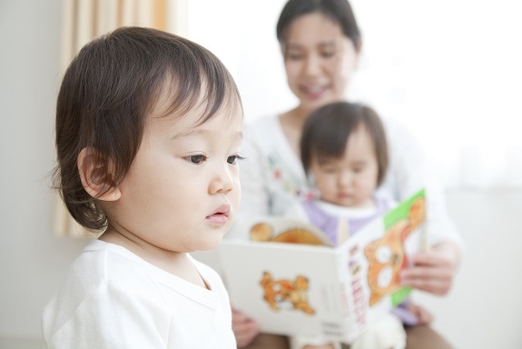 【家庭都合休OK】[契]月給：21万円〜◆保育士◆充実の高待遇♪小規模保育園「新逗子駅」