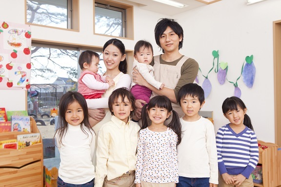 【家庭都合休OK】月給：20万〜26万円◆放課後等ディサービス◆児童発達支援施設でのサポートスタッフ募集♪