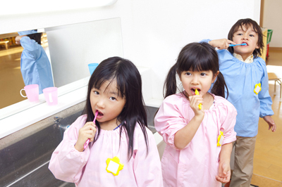 【家庭都合休OK】[パ]時給：1,004円■幼稚園教諭■1日6時間程度×ピアノ伴奏なし♪[即日入職OK]